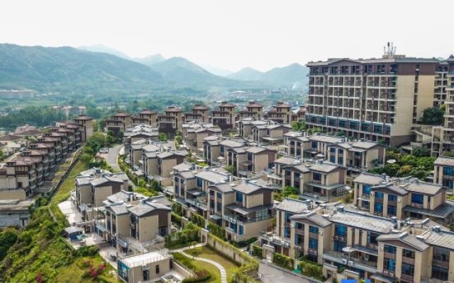 Guangzhou Zengcheng Baishuizhai Forest Valley Golden Leaf Hot Spring Holiday Villa – Outside – Guangzhou