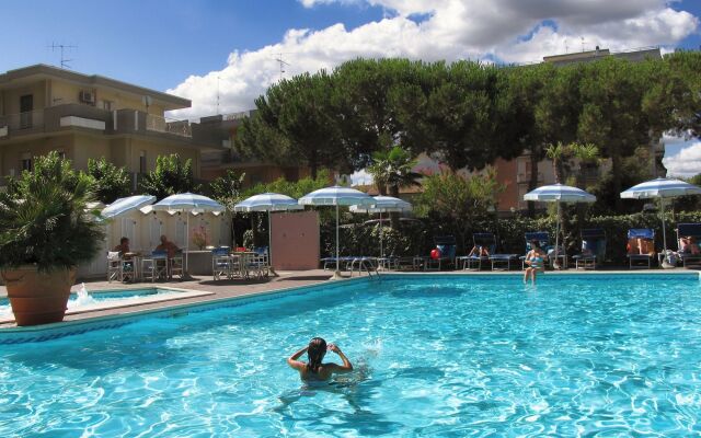 COLORADO Hotel snc by Prandolini Floria & C