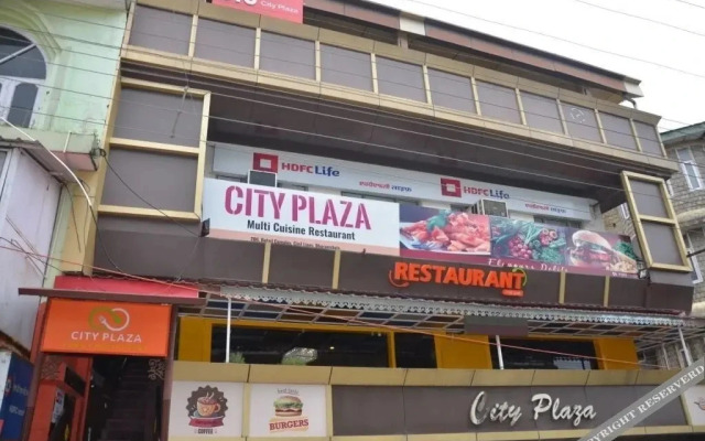 Hotel Plaza Residency