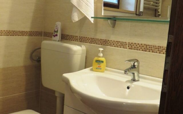 Apartment Forna - free parking: A2 Cres, Island Cres