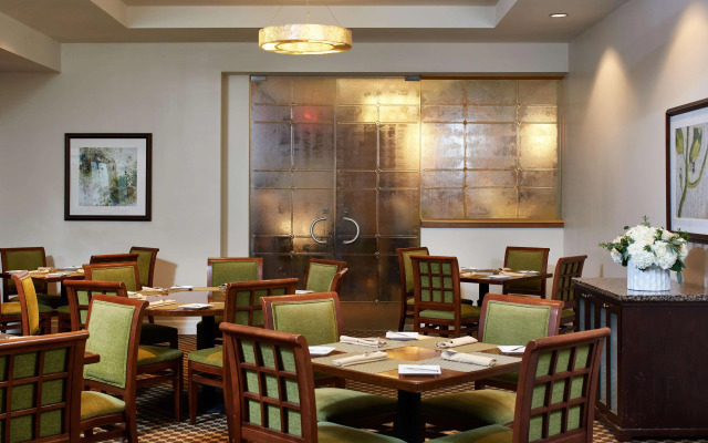 DoubleTree by Hilton Irvine - Spectrum