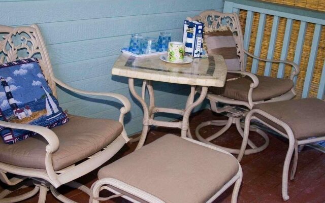 Her Castle Homestay B and B Inn