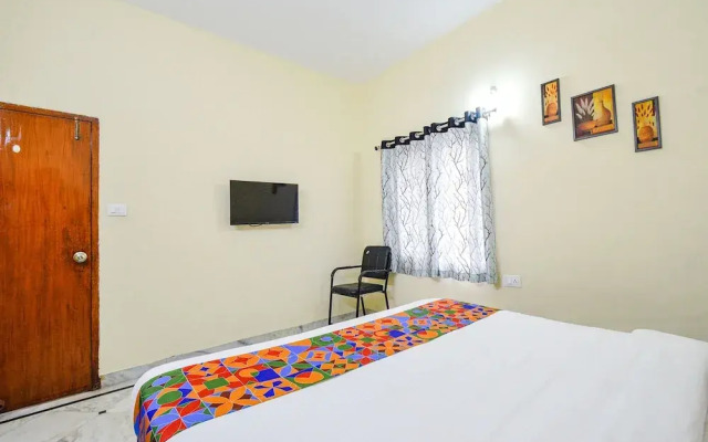 Fabhotel Merit Suites