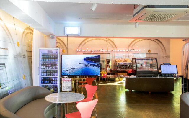 Lareem Boutique Hotel