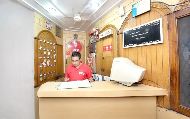 OYO 3625 Hotel Surya