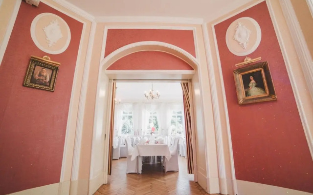Hotel Seeschloss
