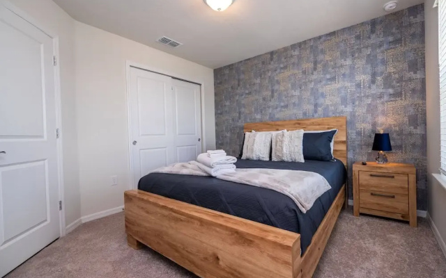 Windsor Cay 7BR Water Park Free