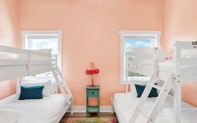 Barefeet Retreat by Southern Vacation Rentals