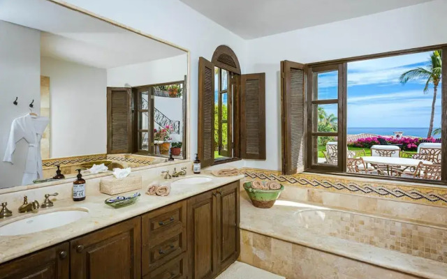 Casa de las Risas in Palmilla