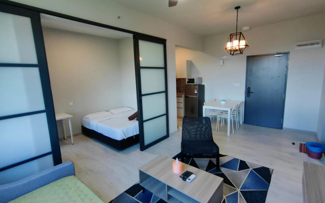 Jesselton Quay Suites