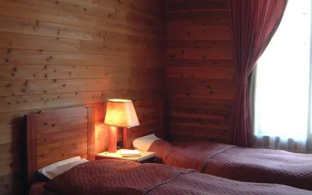 Hutte Kamoshika