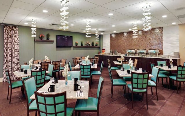 Doubletree Tinton Falls - Eatontown