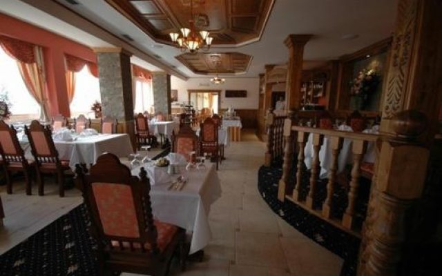 Hotel Husárik