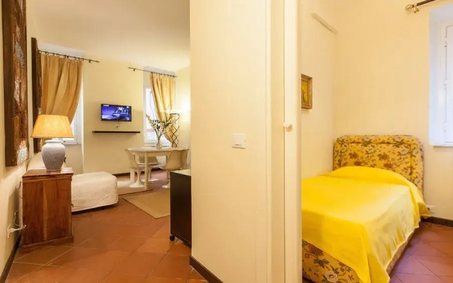 Rental in Rome Rondanini View