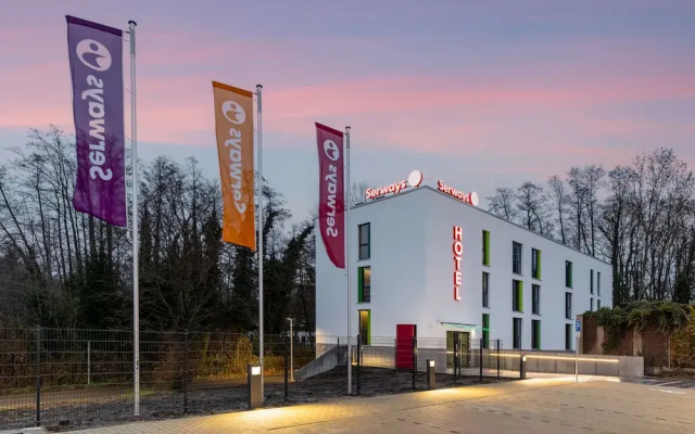 Serways Hotel Hösel