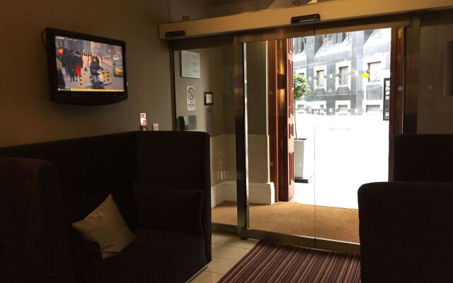 Quebecs Luxury Aparthotel