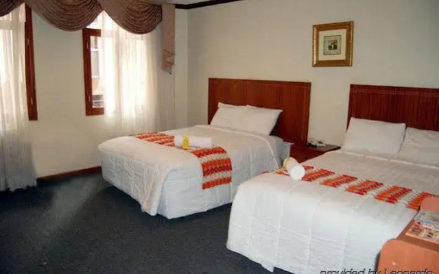 La Fontana Hotel