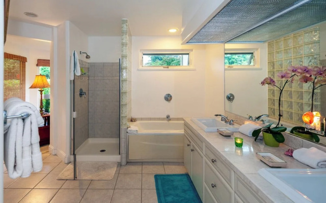 Villas of Kamalii 37