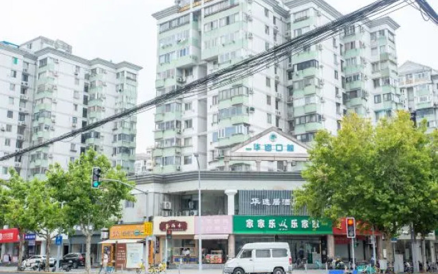 Huayiju Hotel