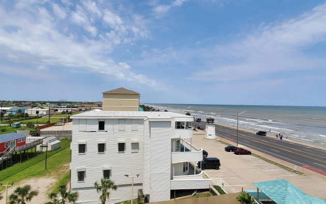 Holiday Inn Express & Suites Galveston West-Seawall
