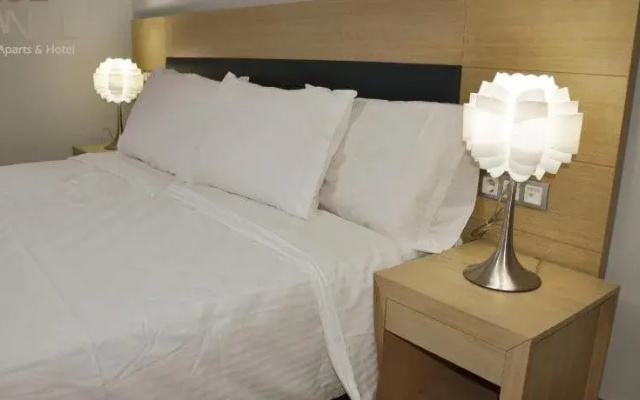 Daniel Apartments & Suites