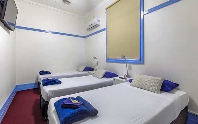 The Cooks Hill Hotel