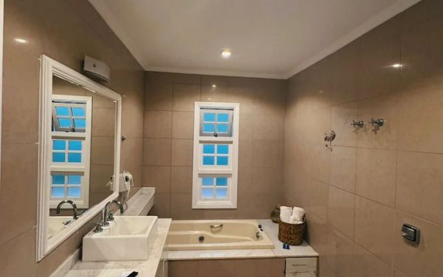 LUNA Hotel Boutique