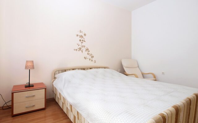 Apartment 1804