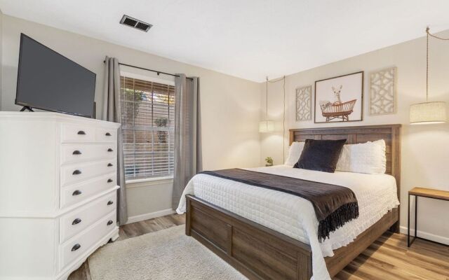 Kim's Dream Retreat - In the Heart of the Ozarks