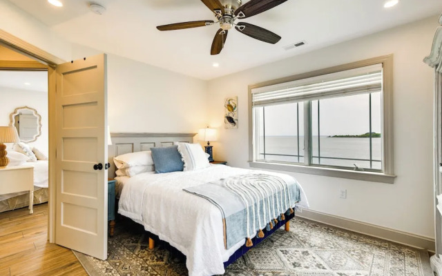 Waterfront Maryland Vacation Home: Private Beach!