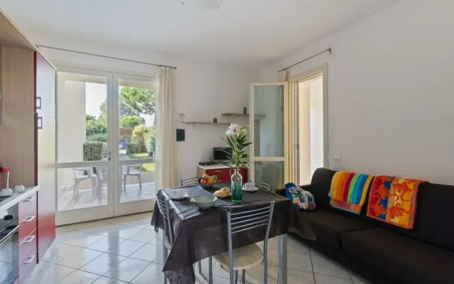 Apartment With Pool in Lido Delle Nazioni