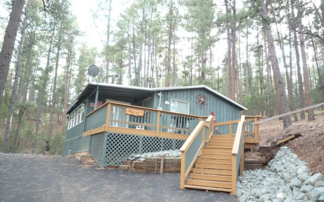 Bailey`s Cabin