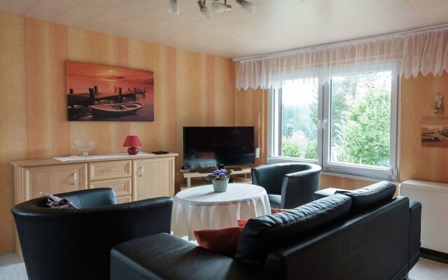 Attractive Holiday Home in Gntersberge With Roof Terrace