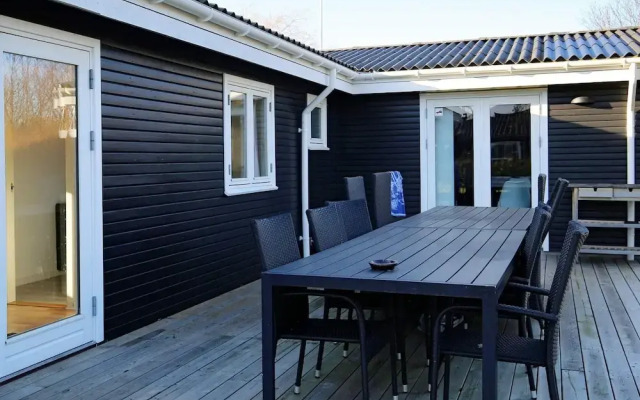 6 Person Holiday Home in Jaegerspris-by Traum