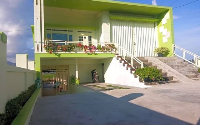 PENGINAPAN DZAKY SUNGAI PENUH "Penginapan Syariah"