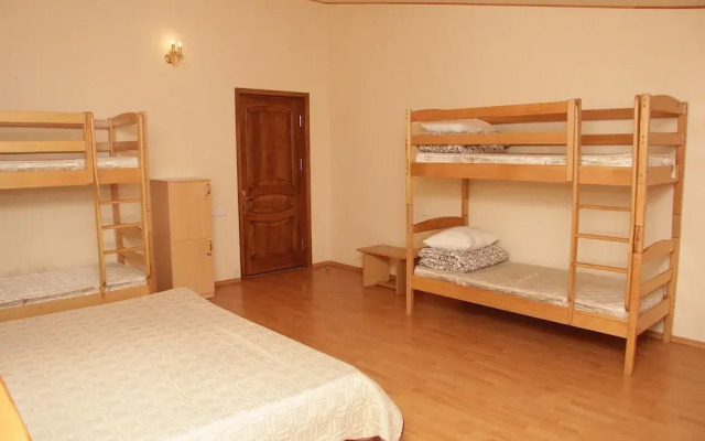 Rafael Hostel