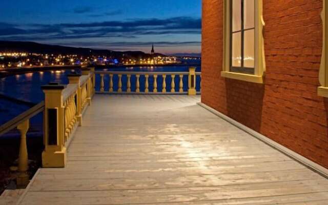 Auberge Chateau Lamontagne