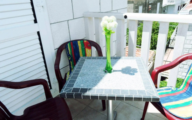 Adria Apartments