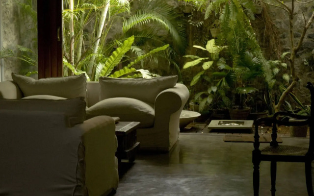 Mount Lodge Boutique Hotel