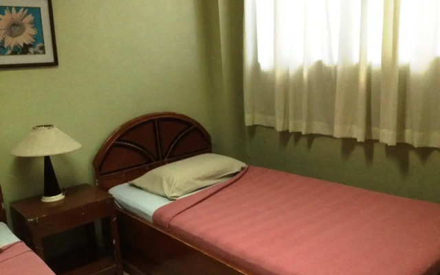 Park Square Inn