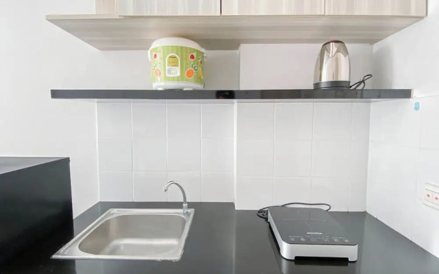 Basic Studio Room At Azalea Suites Apartment