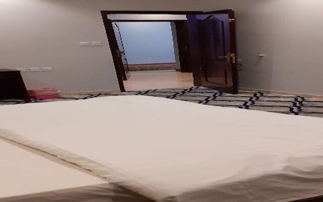 OYO 537 Dahtham Furnished Units