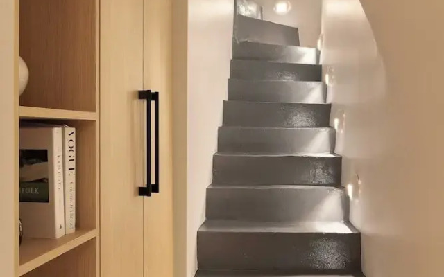 Modern Apartment -ac-1br-4p-pantheon