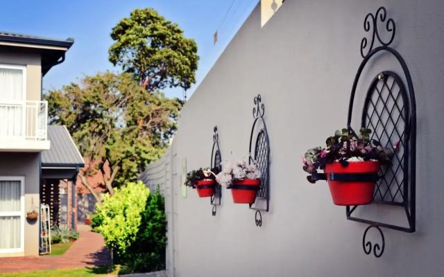 Bokmakierie Guest House
