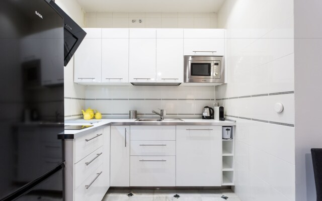 Holi-Rent Estudio Baños