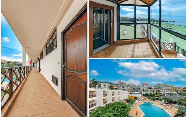 Neptuno ocean front suite