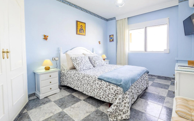 Cubo's Urban Beach Algarrobo