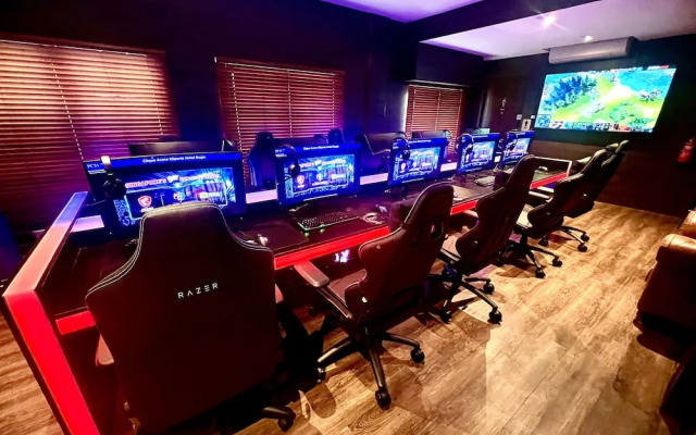 Arena eSports Hotel at Bugis Village