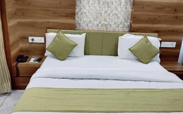 HOTEL PRUDENT - Vadodra
