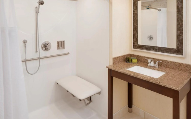 Westford Regency Inn & Conference Center